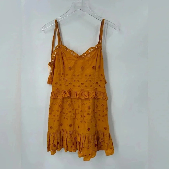 Walter Baker Misty Eyelet Ruffle Mini Dress in Mustard Yellow Size 10 B1143 - Picture 4 of 5
